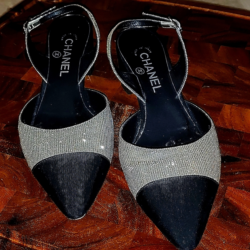 CHANEL Black & Silver Sling Backs 40